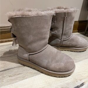 UGG Women's Gray Suede Winter Boots